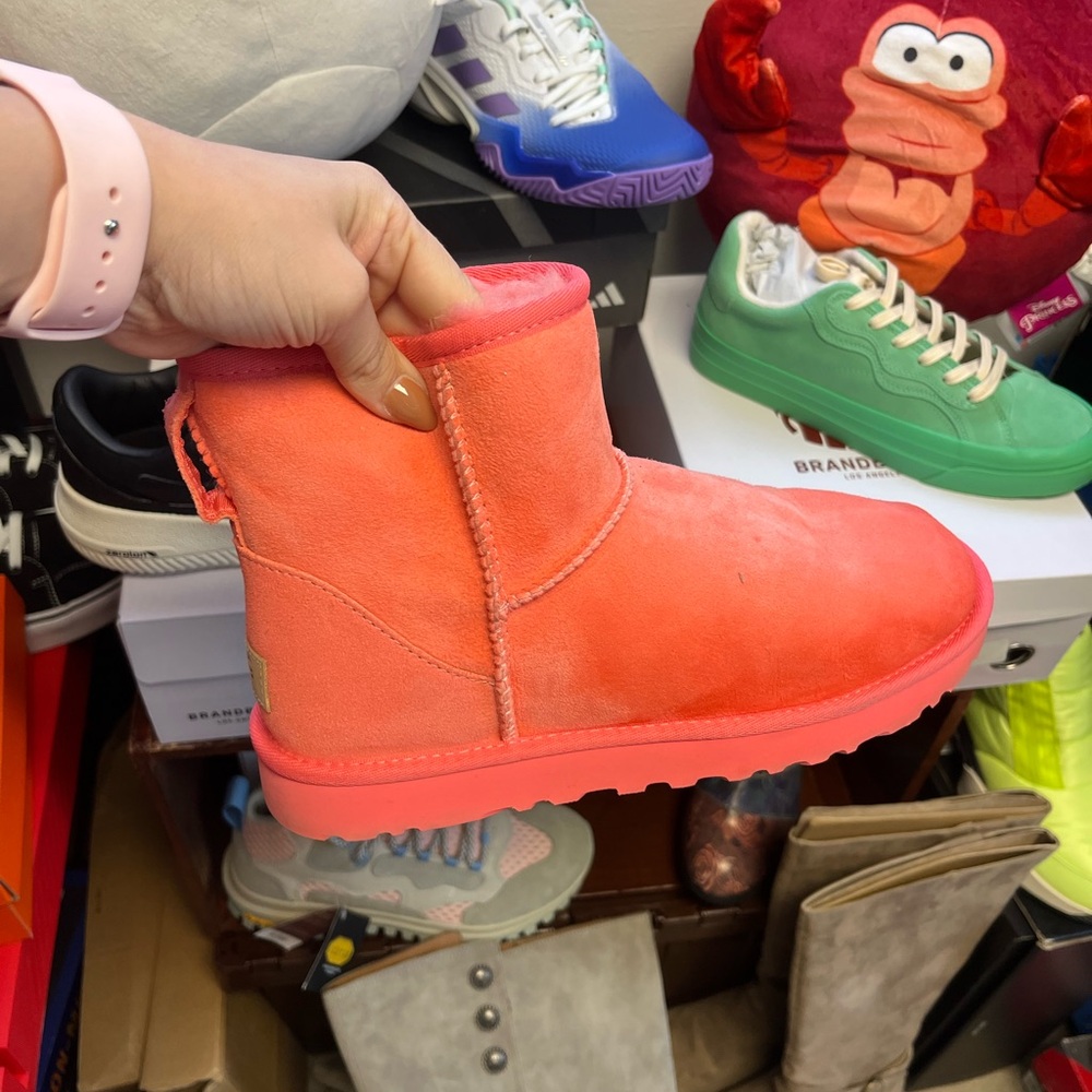 UGG Women's Bright Pink Winter Boots